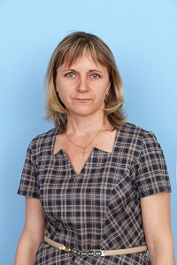 Пятакова Елена Михайловна.